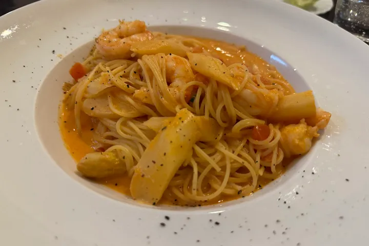 Trattoria Riviera in Klettenberg: Sizilianisch essen, fair trinken